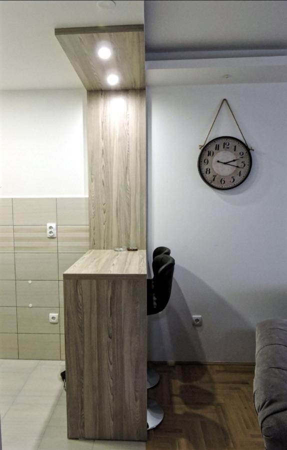 Apartman Lux S&V 1 Lukavica Istocno Sarajevo Hilandarska Centar Lejlighed Eksteriør billede