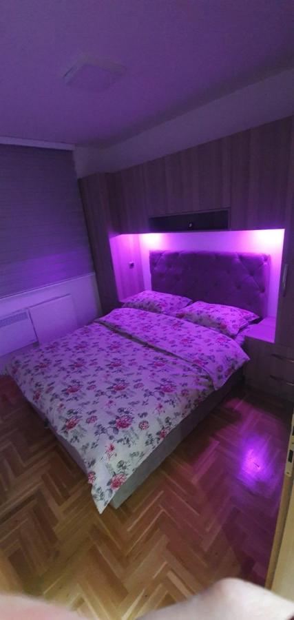 Apartman Lux S&V 1 Lukavica Istocno Sarajevo Hilandarska Centar Lejlighed Eksteriør billede